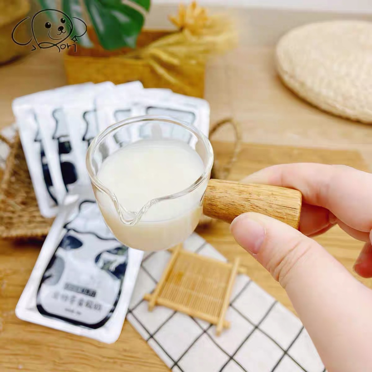 SỮA CHUA CHO CHÓ MÈO MONBAB TĂNG CƯỜNG MIỄN DỊCH, TIÊU HOÁ 50G