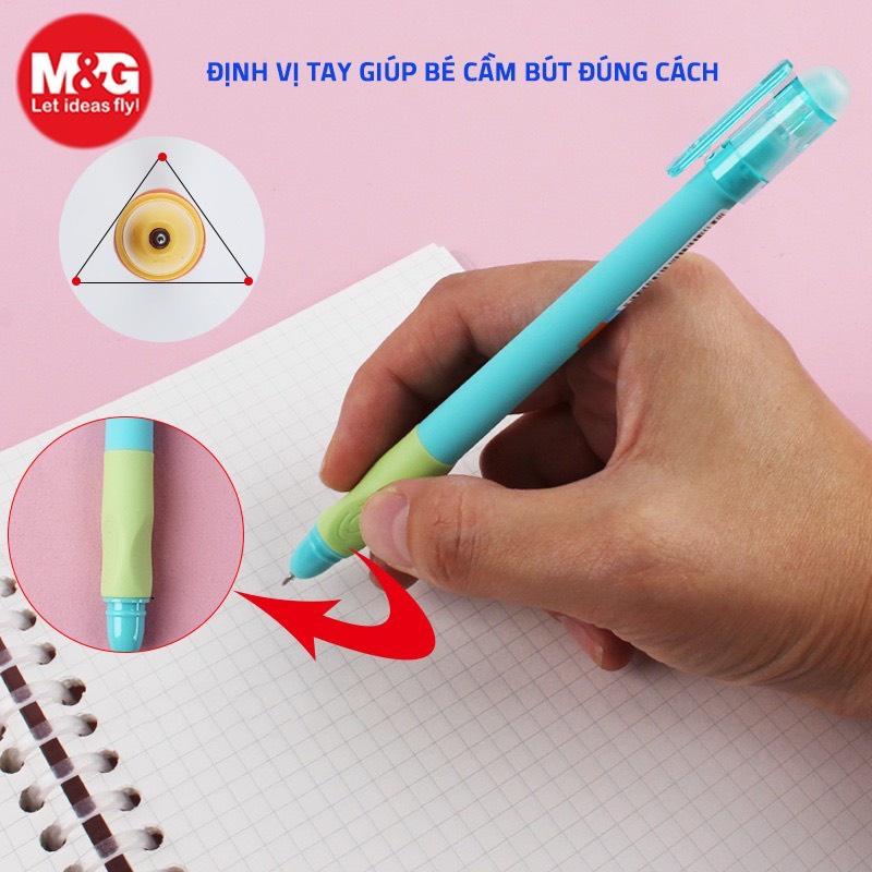 Bút gel xóa được M&G AKPB7501 có tay cầm cao su định vị và 2 đầu tẩy tiện dụng nét 0.5mm