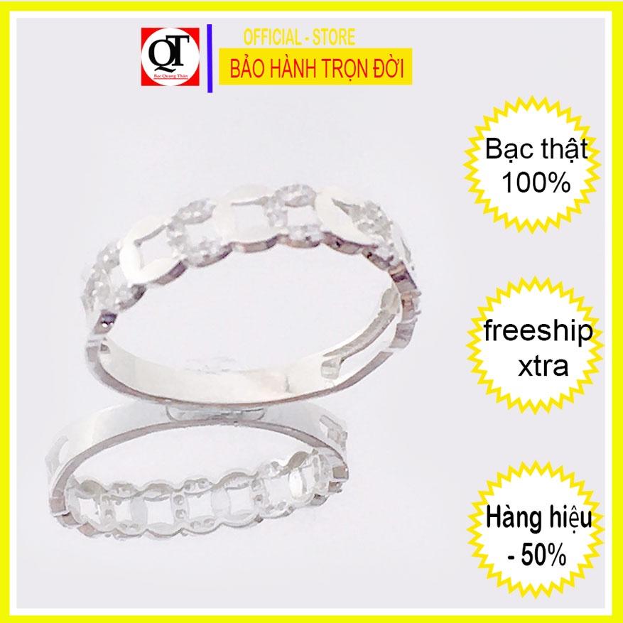 Nhẫn nữ chất liệu bạc ta bề mặt gắn đá trắng sáng trang sức Bạc Quang Thản – QTNU82