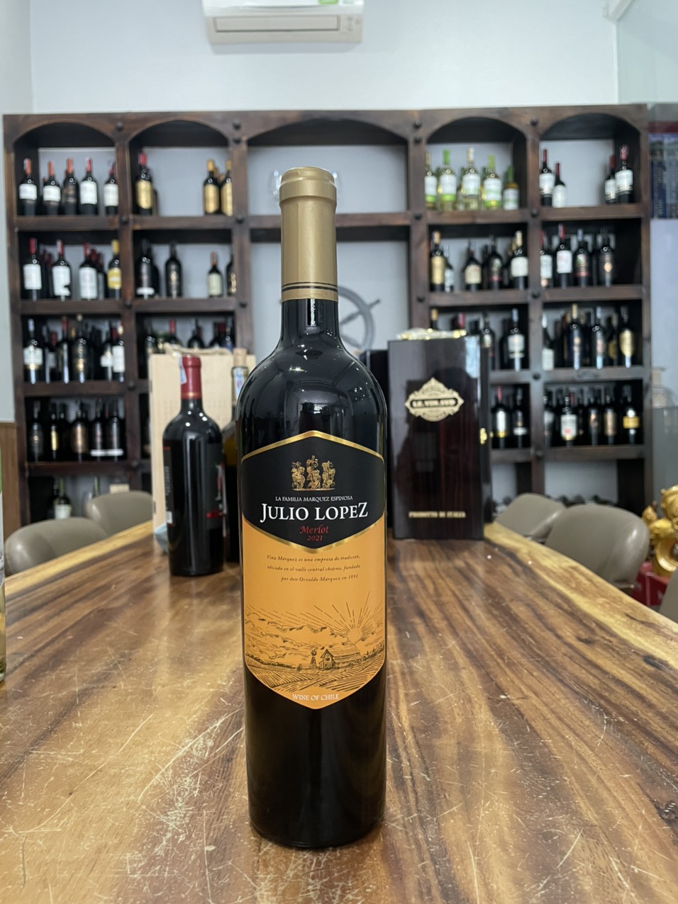 Rượu vang Chile Julio Lopez Merlot