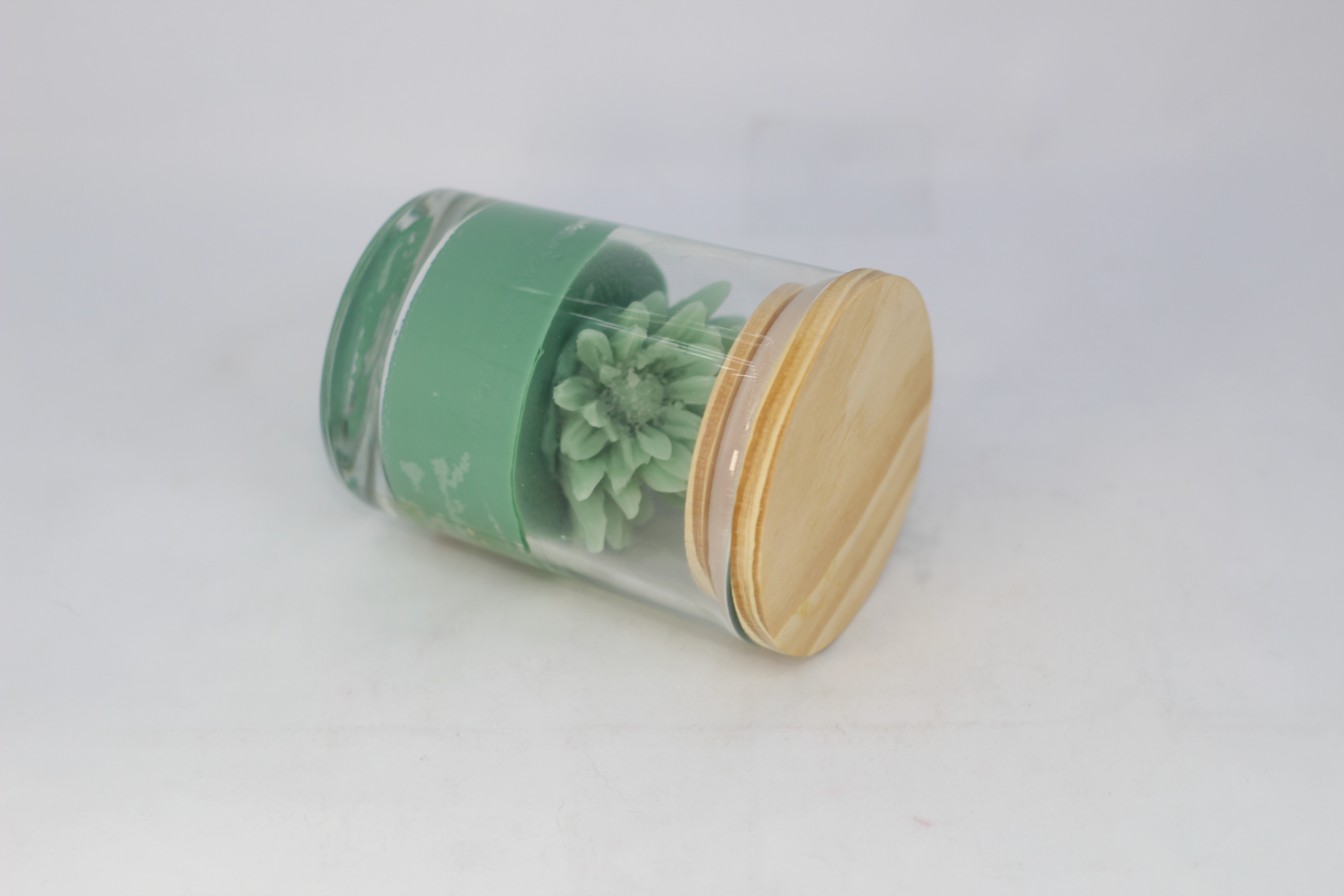 Nến thơm tinh dầu Balsam Pine chính hãng R2D hương rừng thông dịu mát