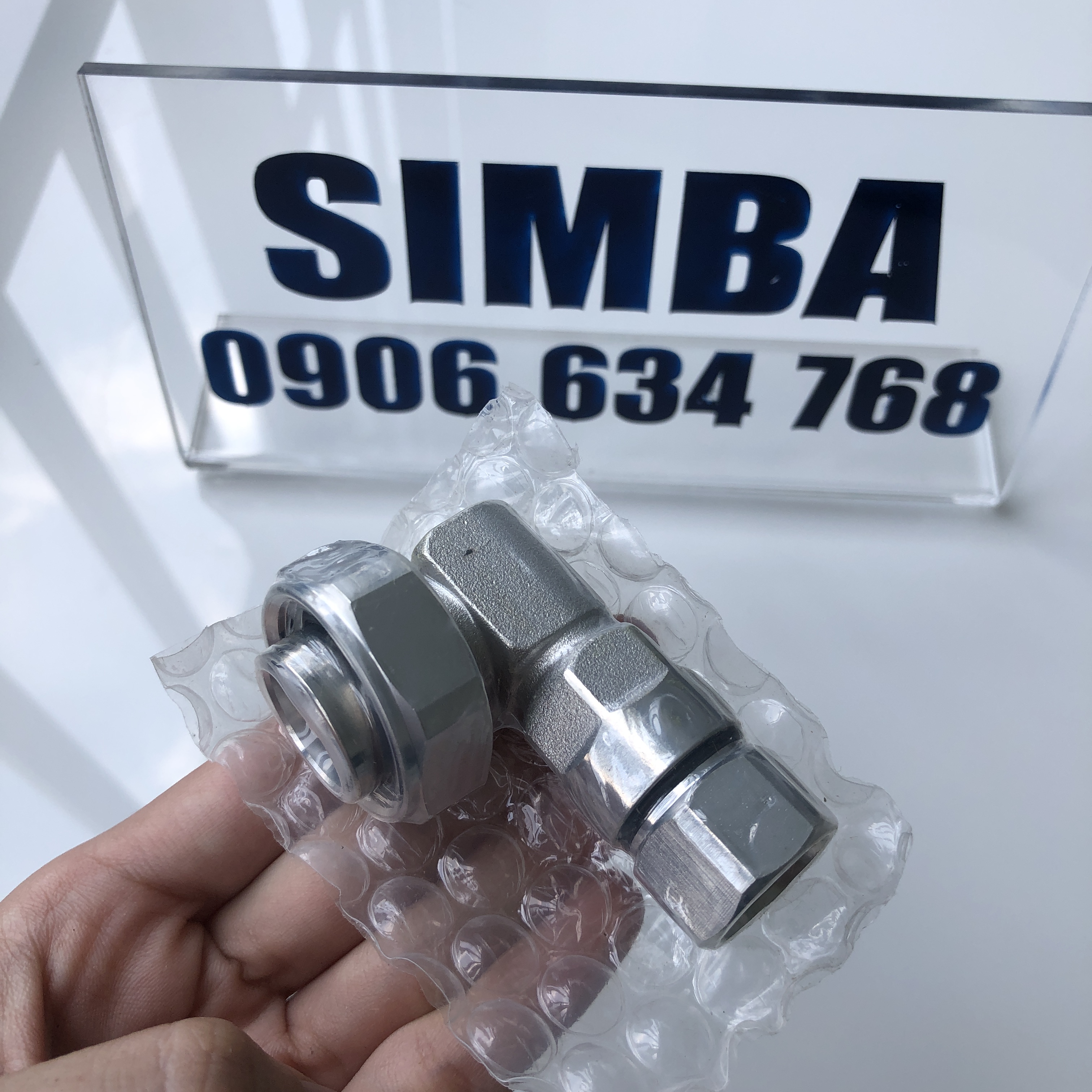 Đầu nối DIN male vuông góc cho cáp 1/2, Model: DINMA-1/2"L