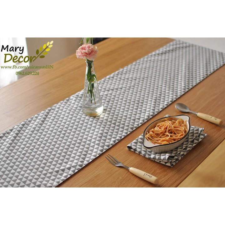 KHĂN RUNNER MARY DECOR - TAM GIÁC XÁM KR-B10