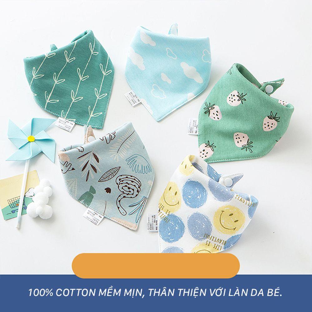 Khăn yếm tam giác cho bé chất liệu Cotton 2 lớp có cúc bấm màu sắc đáng yêu