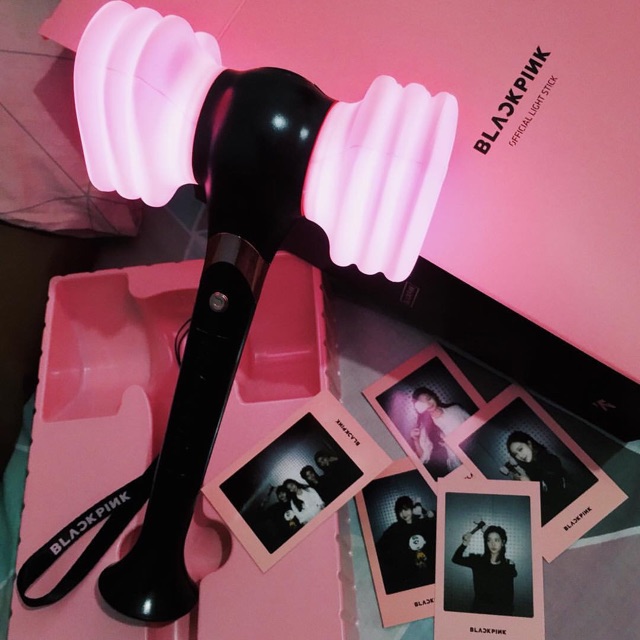 LIGHTSTICK hình búa tạ phát sáng siêu xinh của nhóm nhạc BLACK PINK