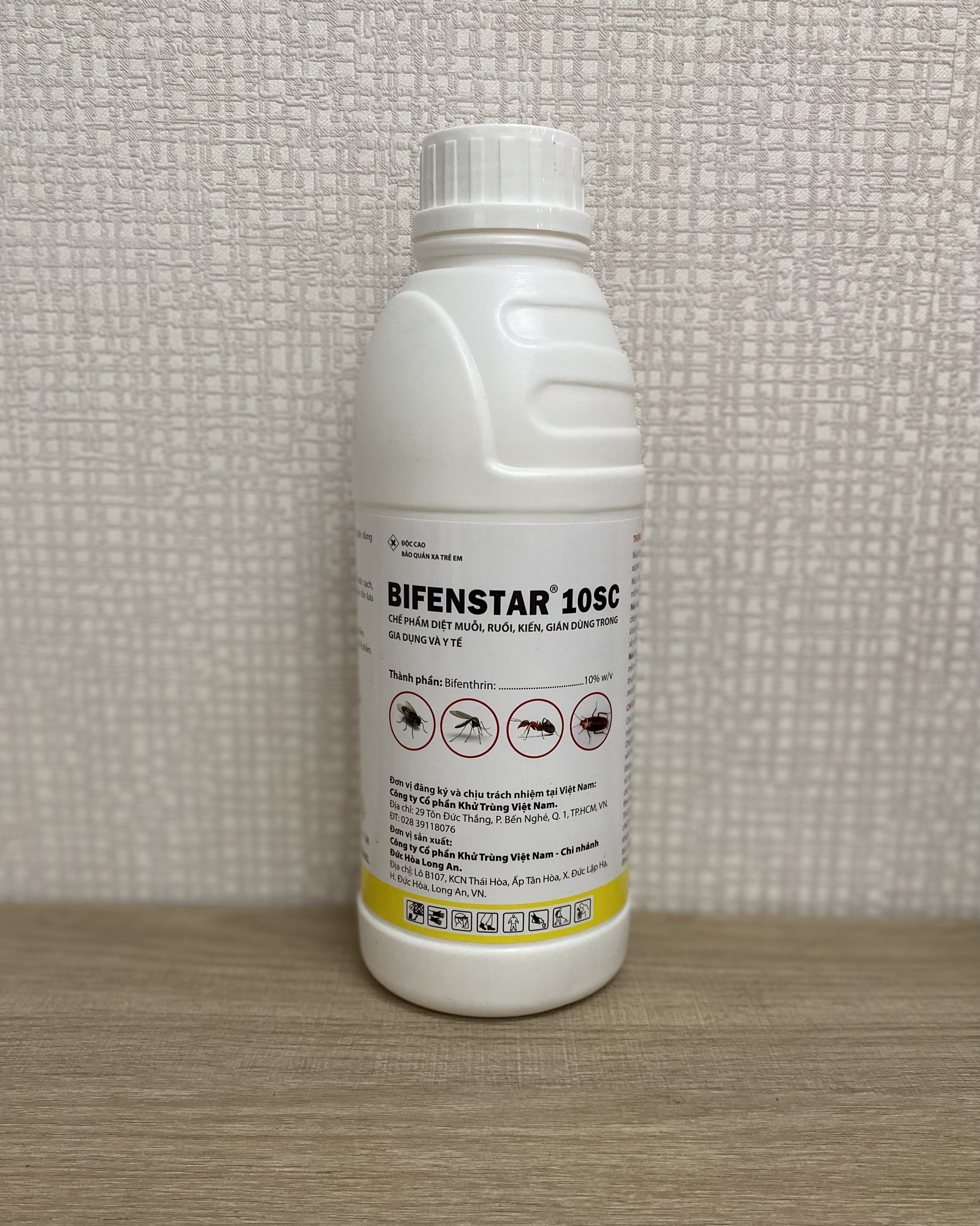 Thuốc phun muỗi không mùi BIFENTAR 10SC- chai 1000ml