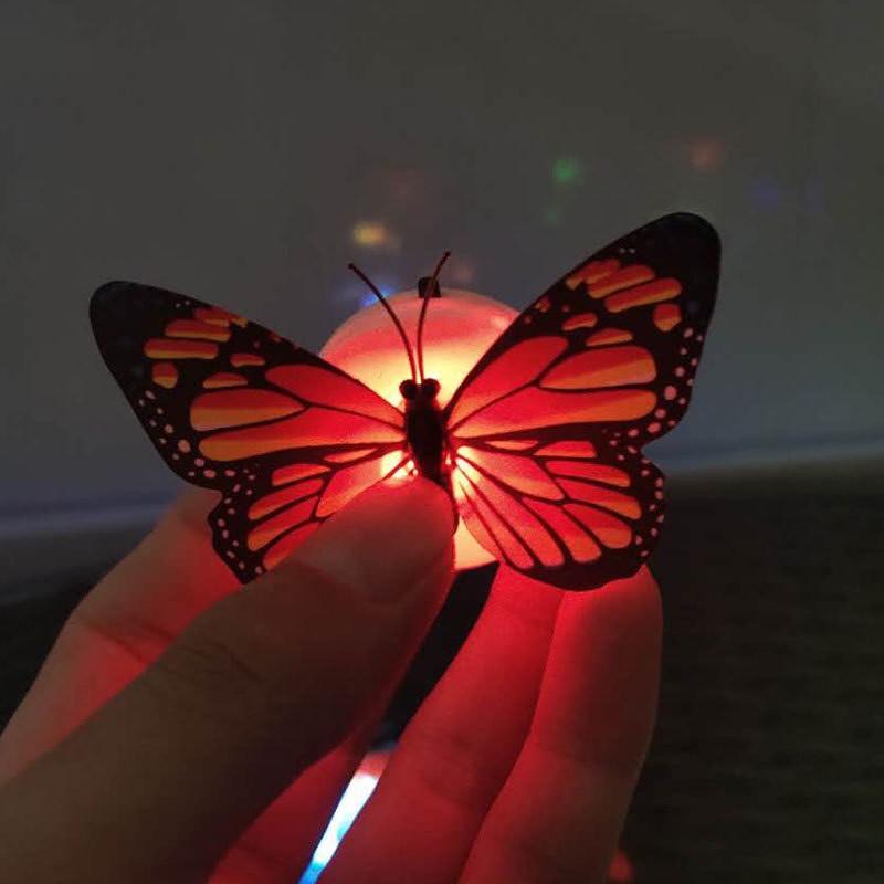 Đèn ngủ LED hình bướm nhiều màu sắc trang trí phòng