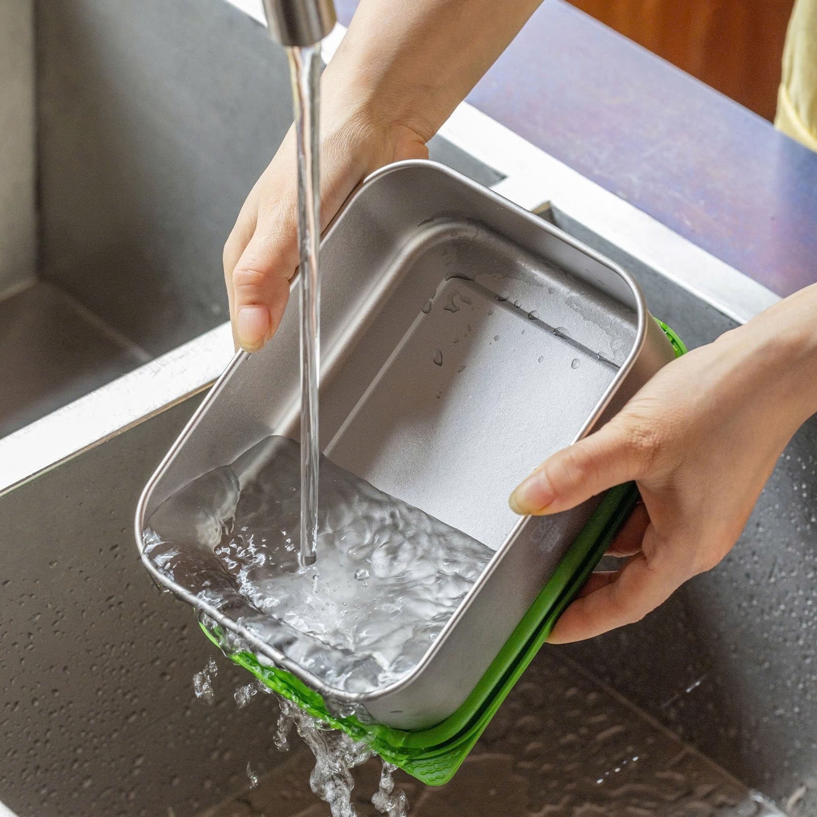 Hộp đựng thực phẩm Keith Titanium Ti5386 800ml (có thể sử dụng trong lò vi sóng)