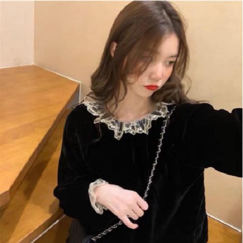 Áo nhung thu đông dài tay cổ tròn phối ren tay cổ dễ thương - AN02