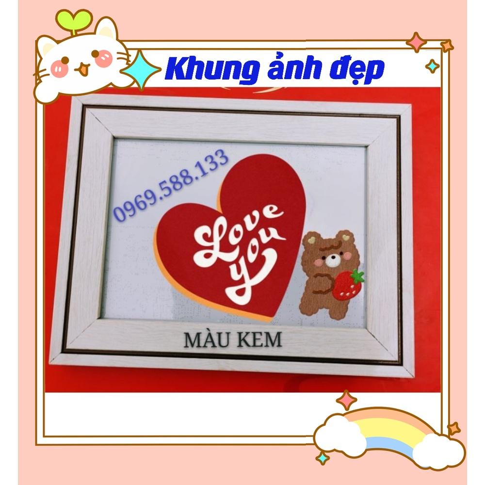 -Khung ảnh cỡ A4, khung có viền cách điệu, tặng kèm móc treo