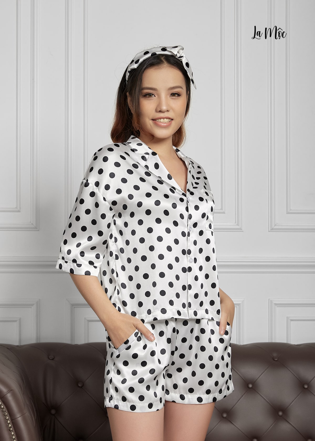 Đồ Bộ Nữ Mặc Nhà Pijama Ngắn Tay Lỡ Lụa Hàn Maxivic, La Mộc - MM112106