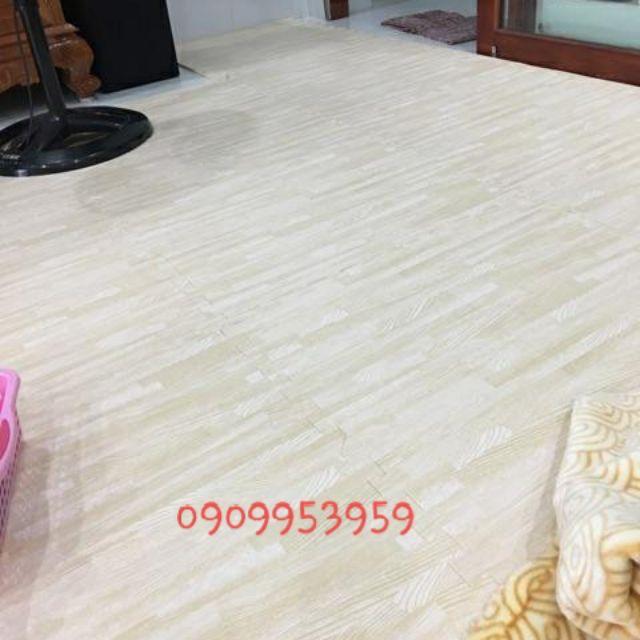 Sale thảm xốp vân gỗ trắng 60×60×1cm