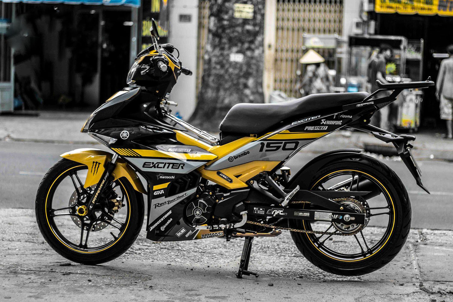 Tem trùm Exciter 150 Yellow Grey