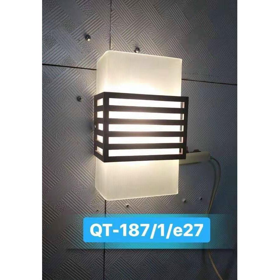 Đèn hắt tường trang trí cầu thang hoặc phòng ngủ