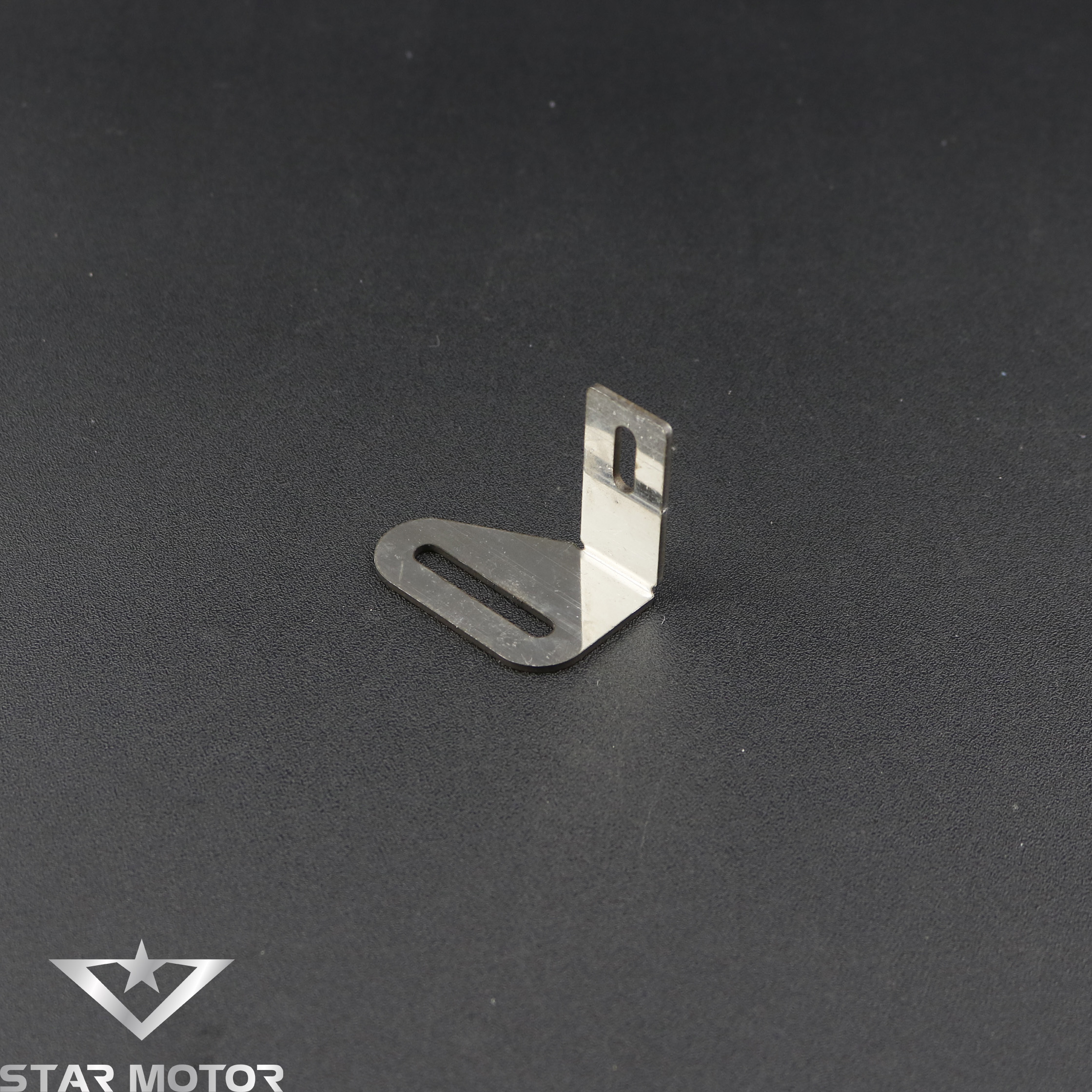 Pát trợ sáng hốc còi Winner X