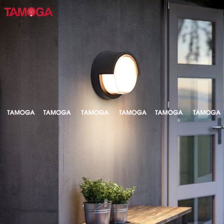 Đèn treo tường ngoài trời chống nước hình tròn TAMOGA TANKIA 1026