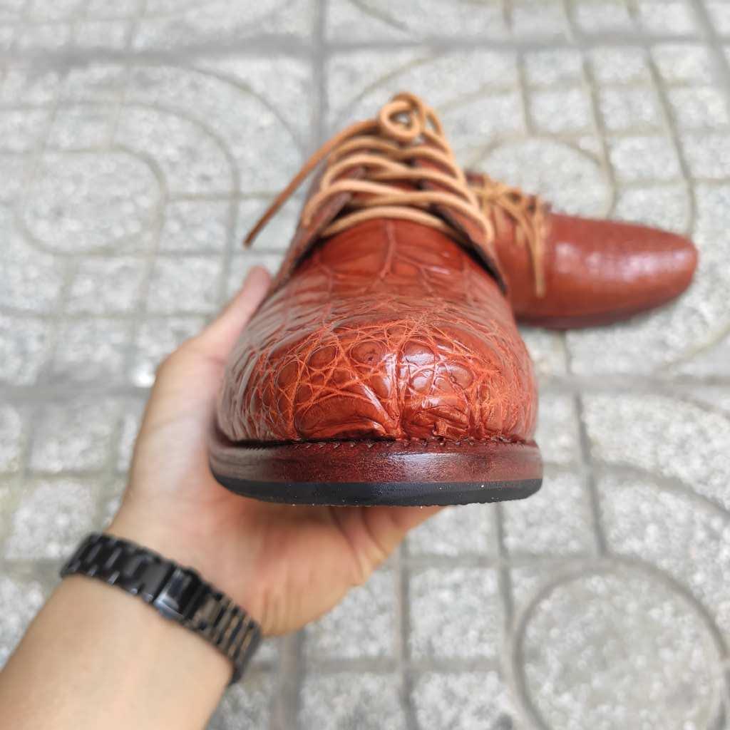 Giày tây Da cá sấu có buộc dây. Da bụng cá sấu màu nâu đỏ Bao sang!