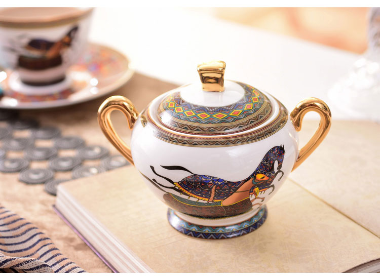 Âm trà ngựa viền vàng sứ xương cao cấp 6 chén