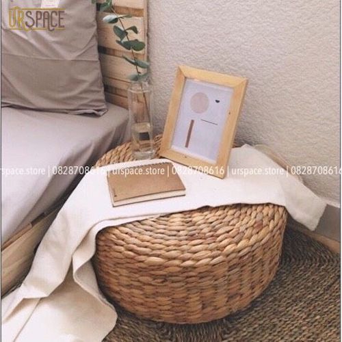 Ghế đôn sofa, làm kê đầu giường, gác chân bằng bèo D40xH20cm/ Woven Hyacinth Round Stool For Home Decor