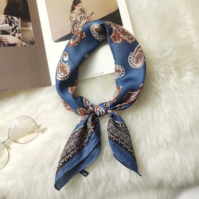 Khăn bandana lụa vuông size 60x60cm - Maben