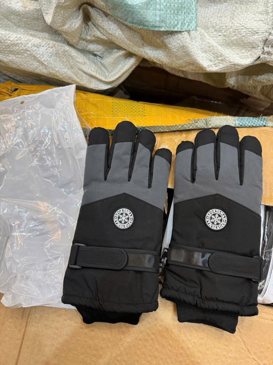 Găng Tay Đi Xe Máy Lót Lông Giữ Ấm Mùa Đông – Chống Nước, Chống Gió, Chống Trượt Cho Nam Nữ - Hàng Chính Hãng MINIIN