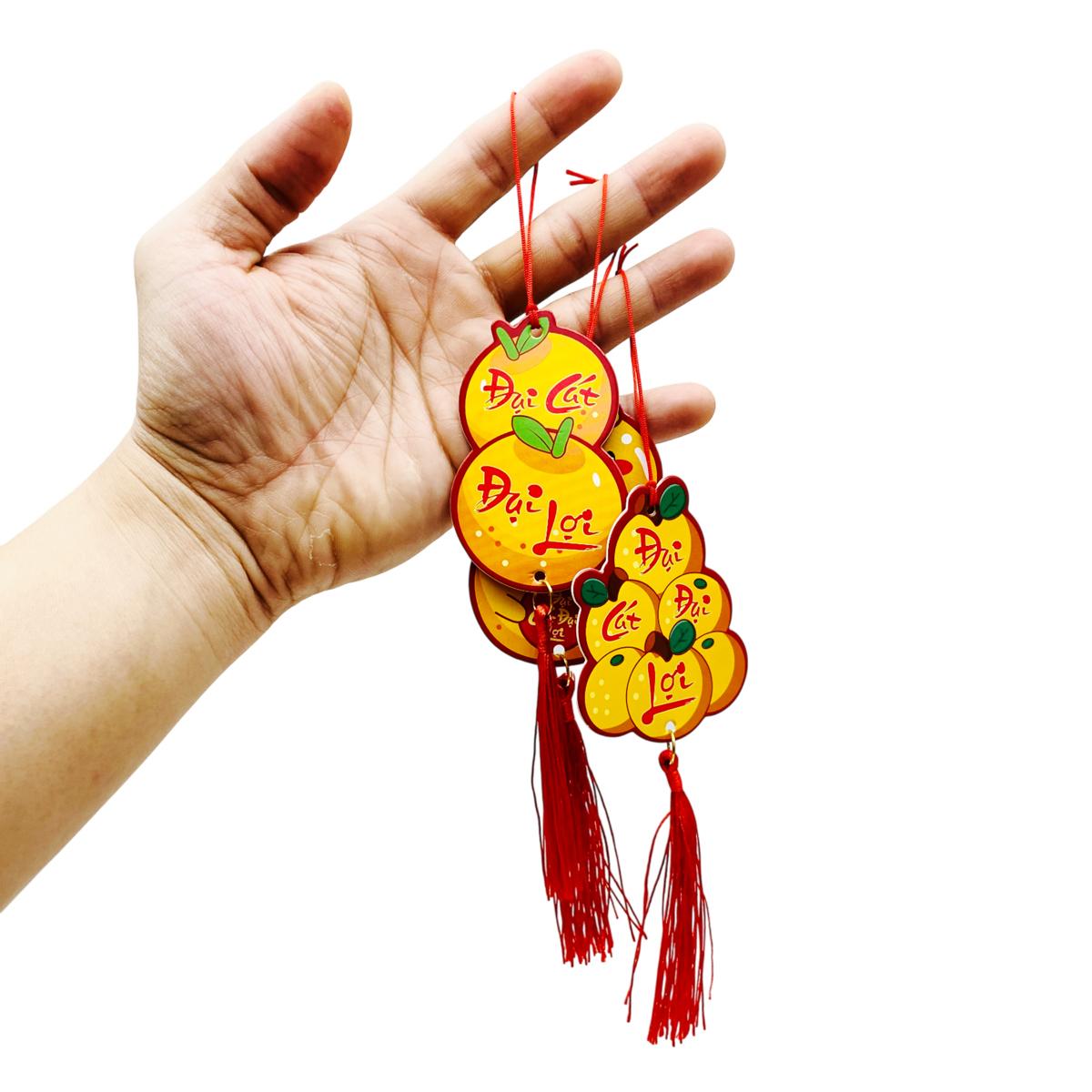 Vỉ 6 Dây Treo Trang Trí Tết 24 cm - H15-1 - Mẫu 1