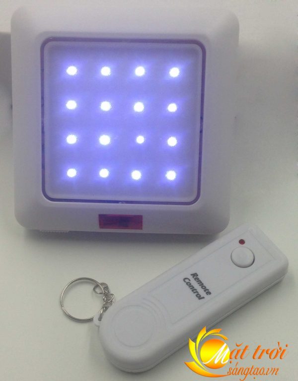Đèn led vuông 16 led điều khiển từ xa