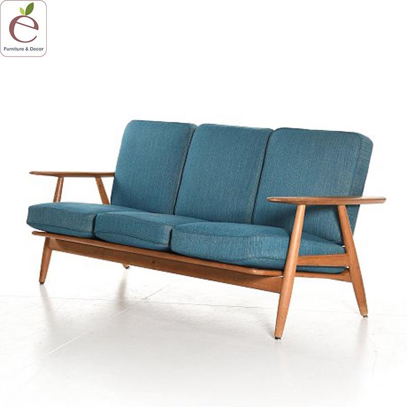 Sofa ba Cigar - Sofa khung nan gỗ cao su, bọc đệm vải nỉ cao cấp. Hàng gia công tỉ mỉ, chất lượng xuất khẩu.