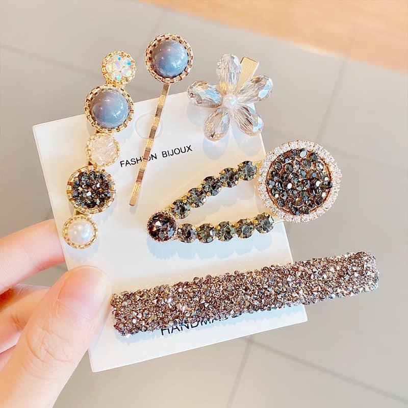 Set 5 chiếc Kẹp tóc Hàn Quốc gắn đá màu cực hot - 1 set 5 cái hình dáng khác nhau
