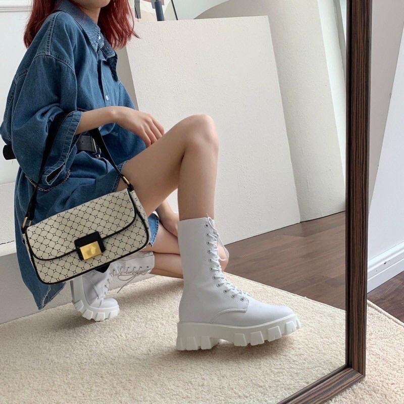 Bốt nữ, bốt chiến binh cao cổ hot nhất năm - sẵn hàng 2 màu đen trắng