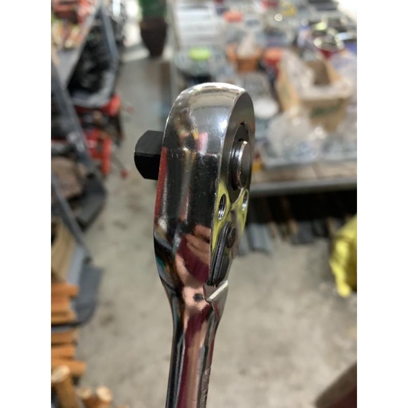 Cần lắc tự động 1/2