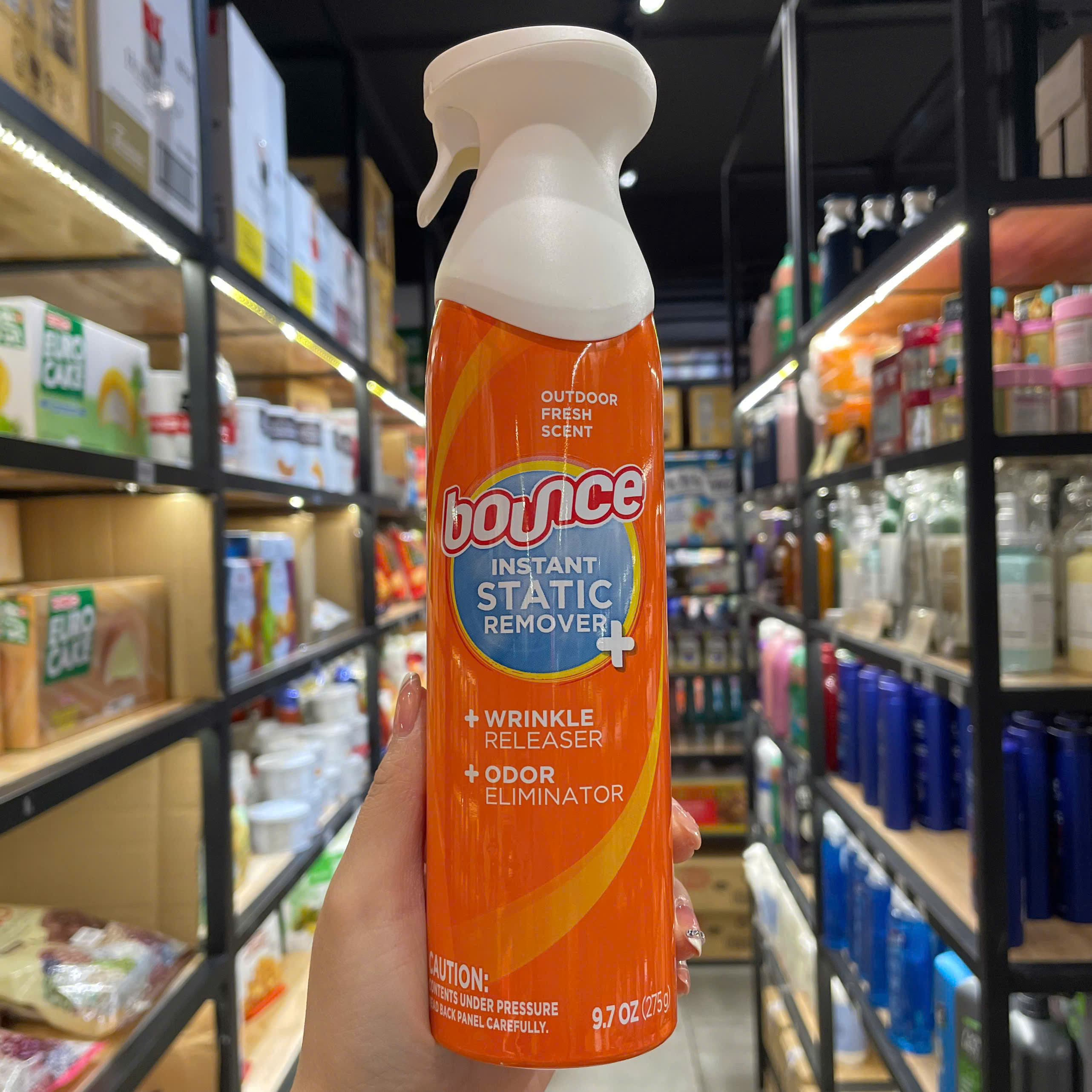 Xịt Thơm Và Làm Thẳng Quần Áo Bounce 3 In 1 Của Mỹ Chai 275G