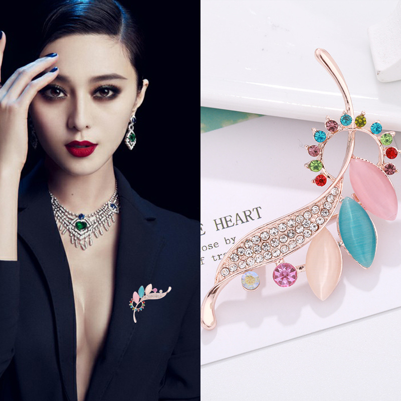 Trâm cài áo vest nữ, ghim cài áo đính đá sang trọng