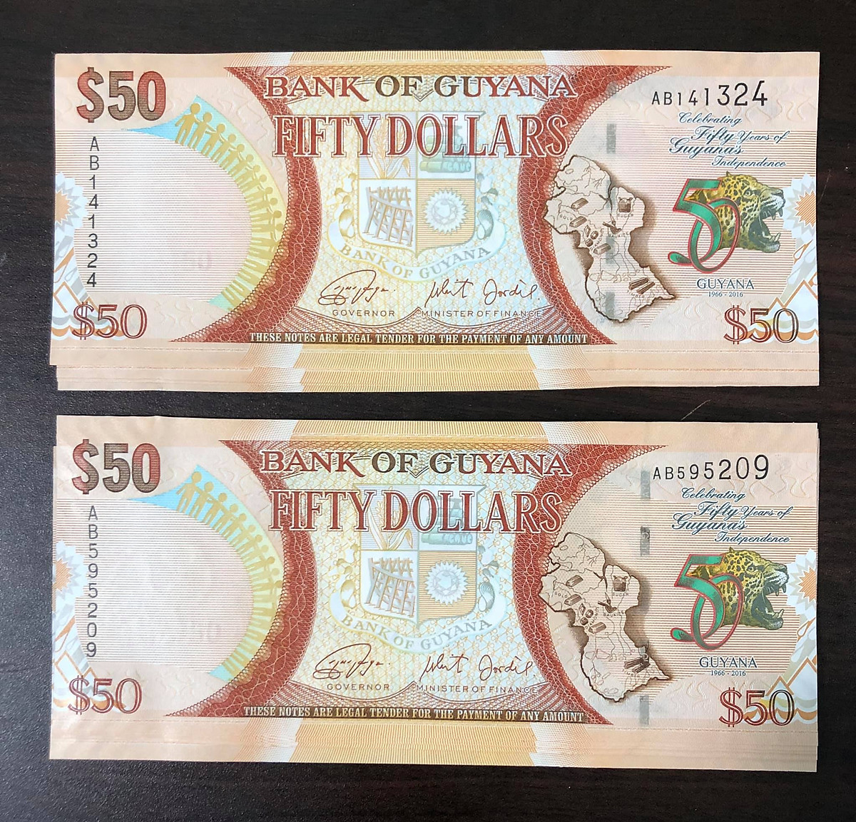 01 tờ tiền cổ 50 Dollars của Guyana sưu tầm - Tiền mới keng 100% - Tặng túi nilon bảo quản