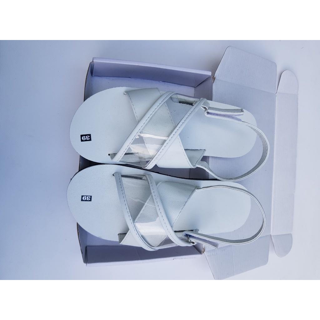 Xăng đan nữ đế trắng quai trắng + trong suốt size từ 34 đến 42