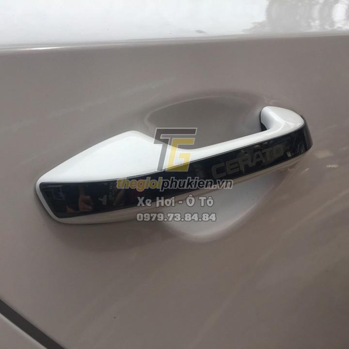 Bộ ốp tay nắm cửa xe Kia Cerato 2019 vân Titan - Tặng miếng dán trong suốt chống xước hõm cửa