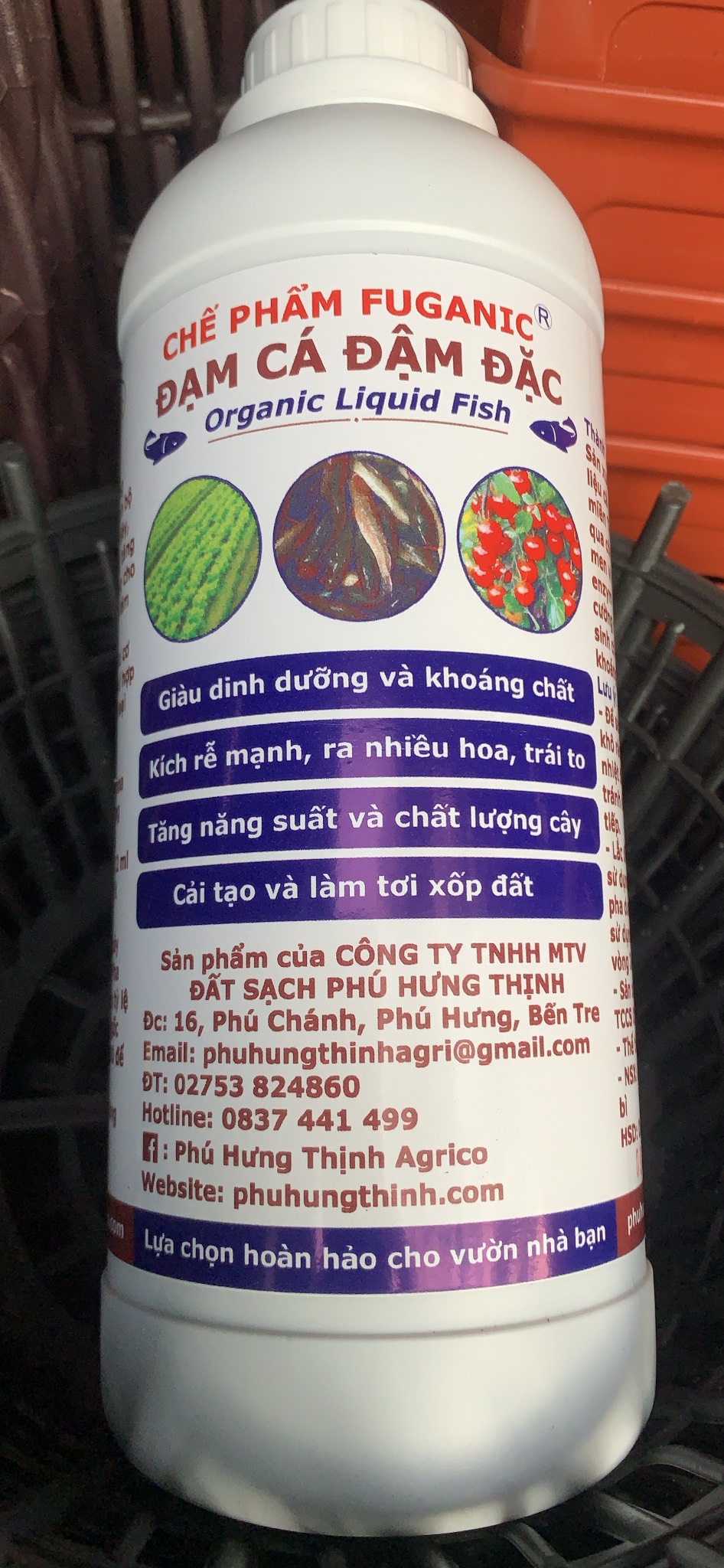 Phân bón đạm cá Hữu cơ Fuganic bình 1 lít
