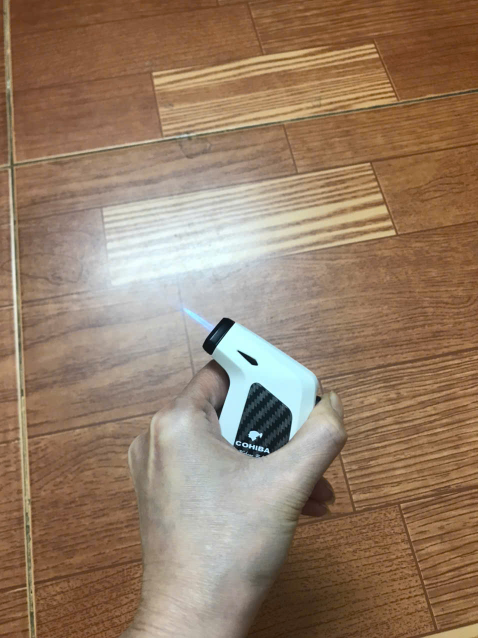 Bật Lửa Khò Mỏ Vịt 1 Tia Có Khóa Chốt An Toàn, Ô Quan Sát Dung Lượng Ga COB-805