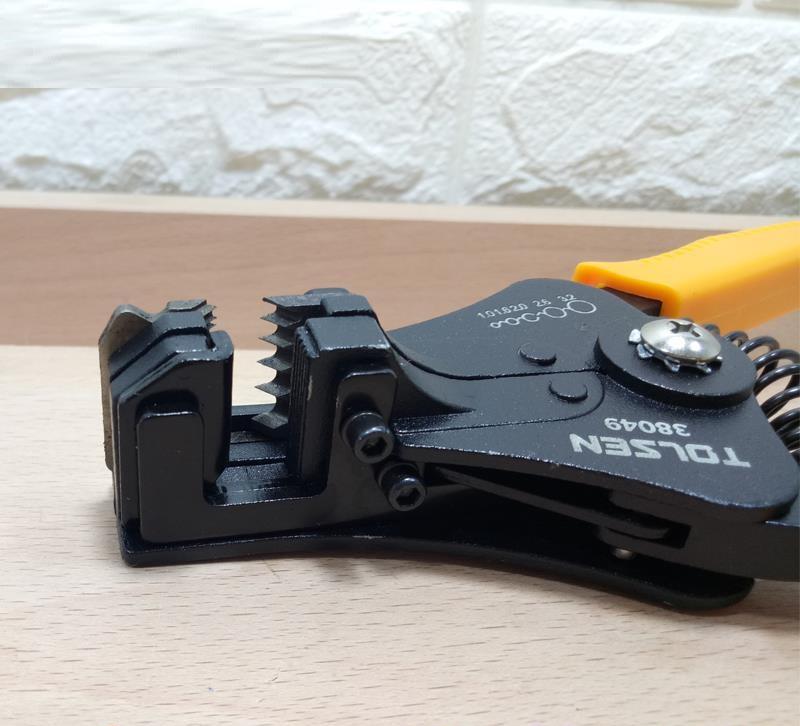 KỀM TUỐT DÂY TỰ ĐỘNG TOLSEN 38049 - HÀNG CHÍNH HÃNG
