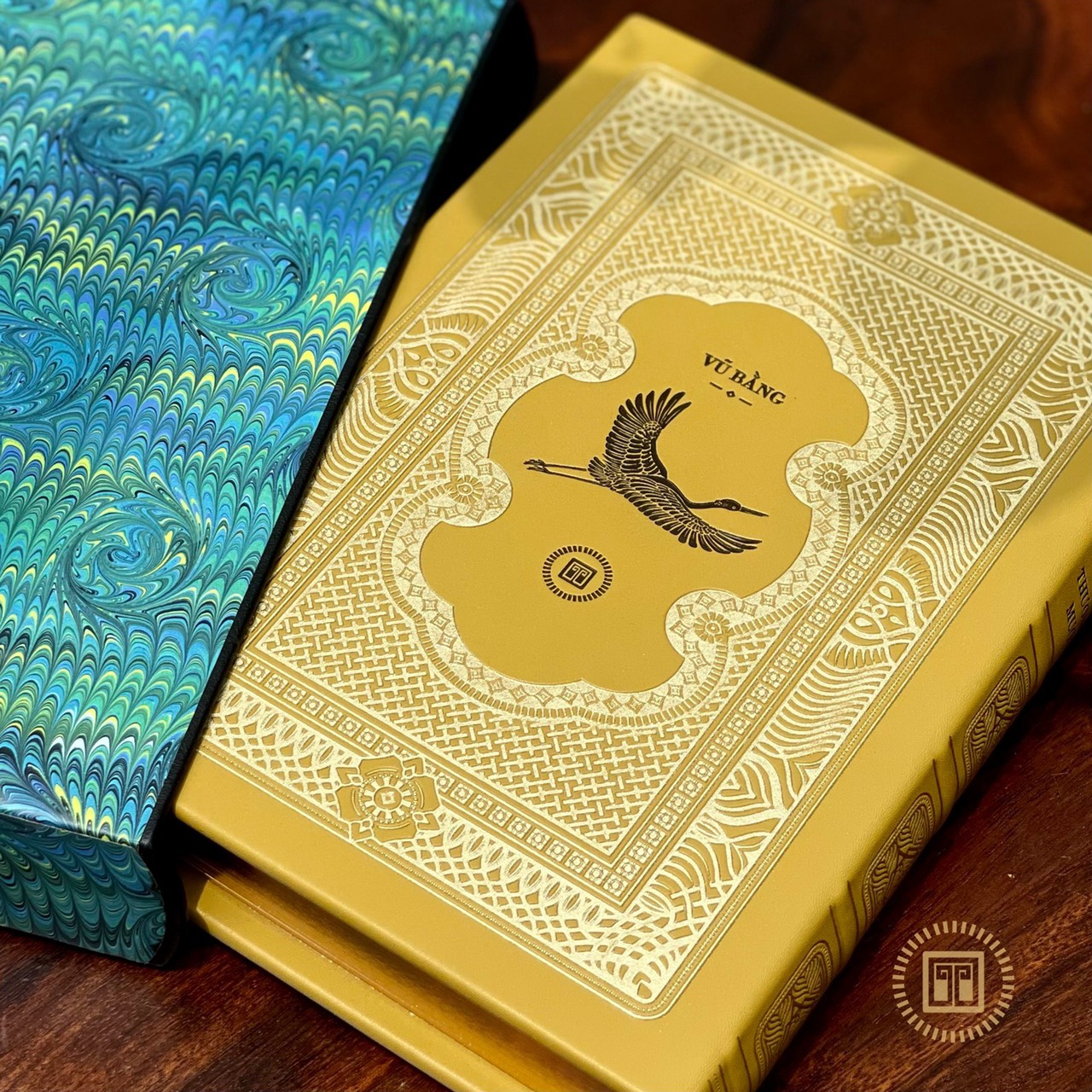 Ấn bản bìa da đặc biệt - THƯƠNG NHỚ MƯỜI HAI – Vũ Bằng – Đông A