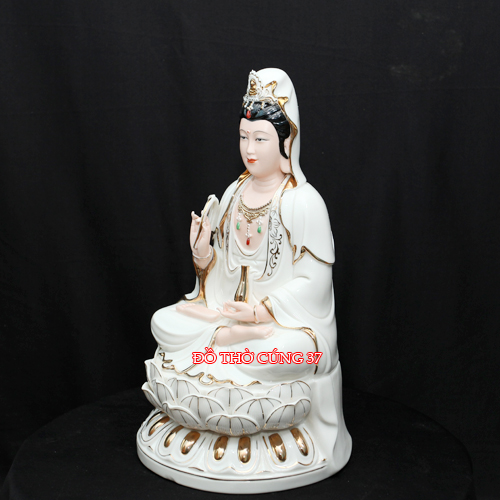 TƯỢNG QUAN ÂM MEN SỨ ĐỨC HÓA