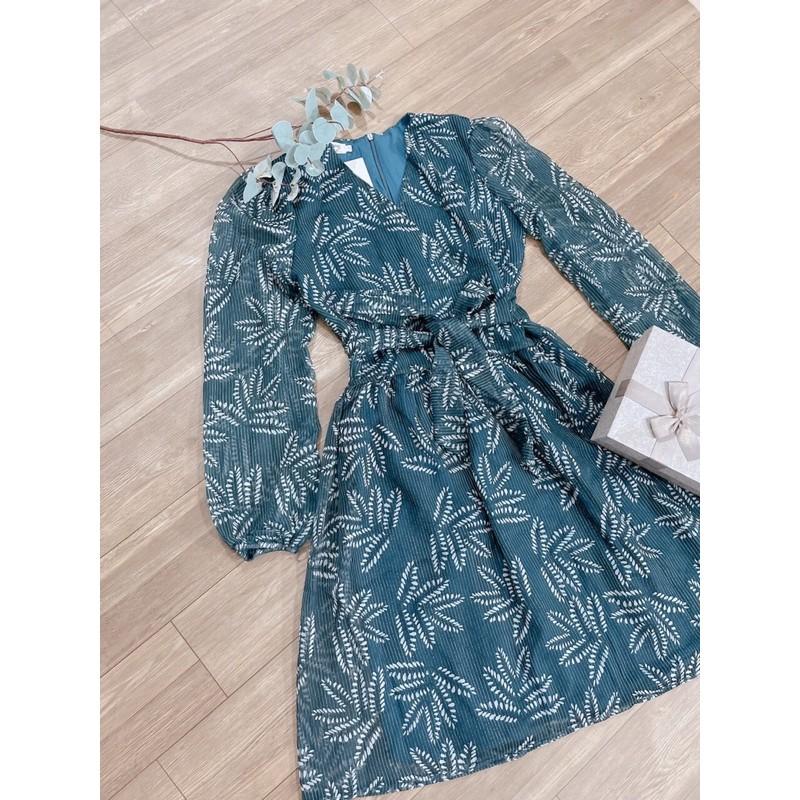 ĐẦM HOA LÁ CỔ V