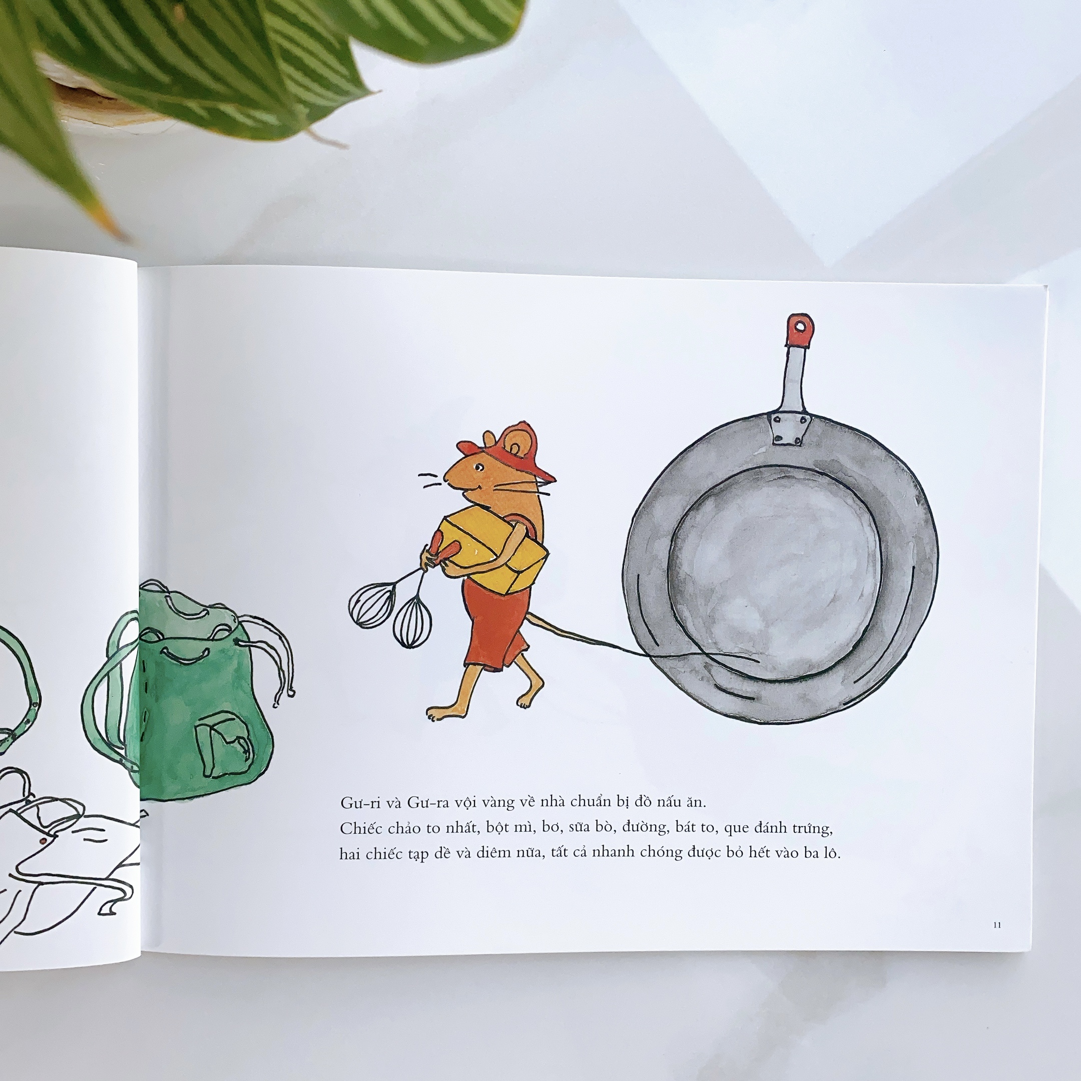 Sách cho bé từ 3 tuổi - Phát triển quan sát - Gư-ri và Gư-ra