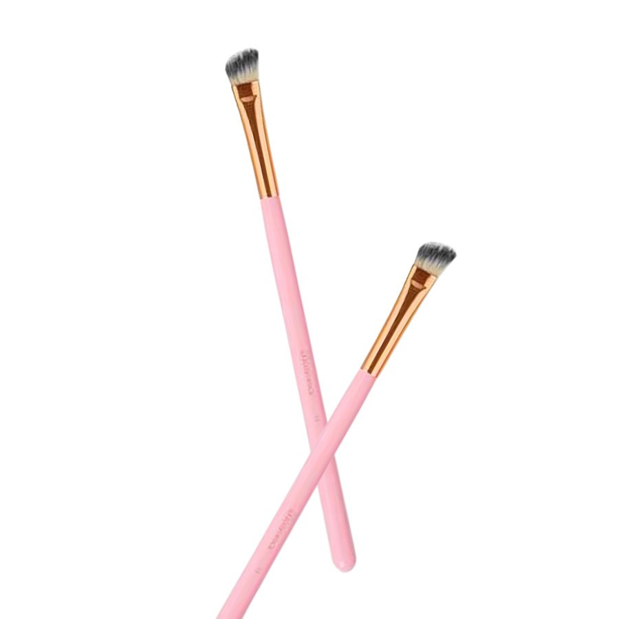 Cọ tạo khối mũi đầu dẹp BH Cosmetics Pink Studded Elegance 10