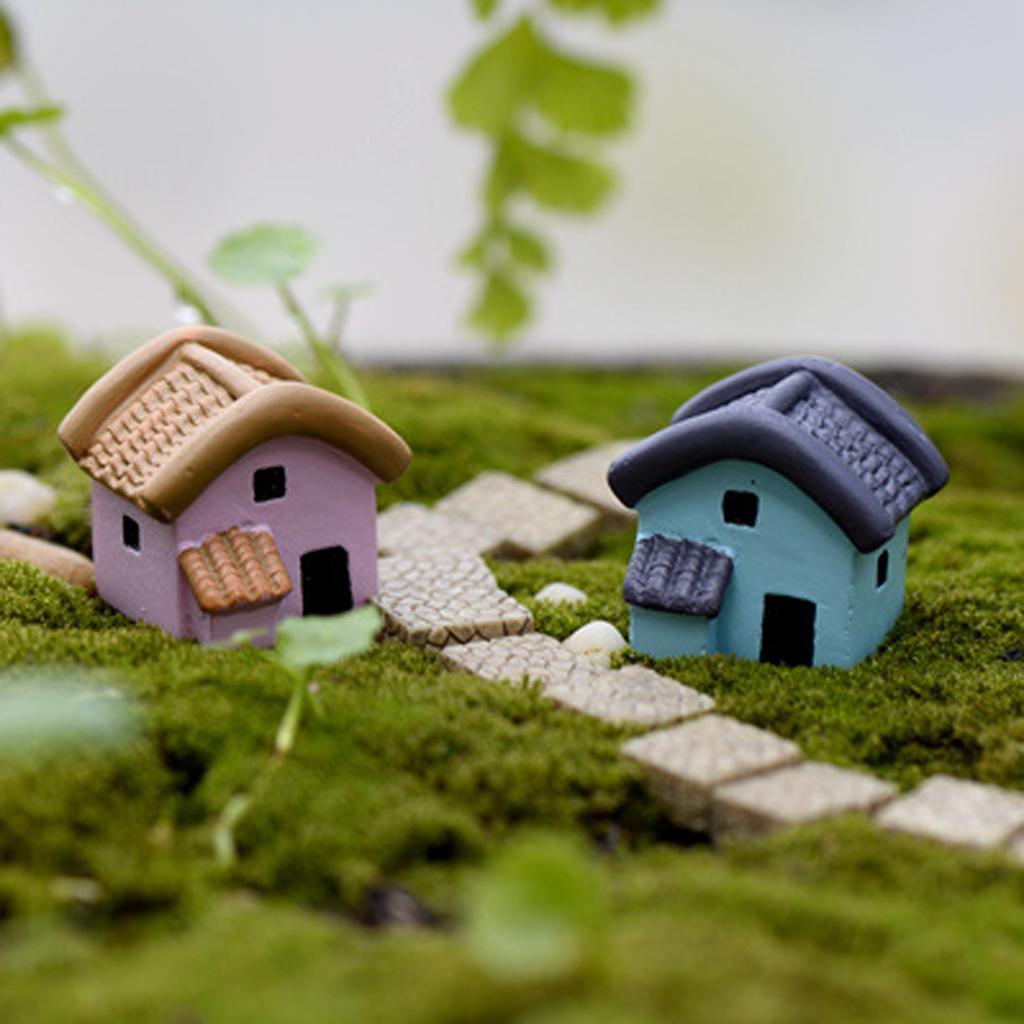 Set Of 2pcs Small House Micro Landscape Craft