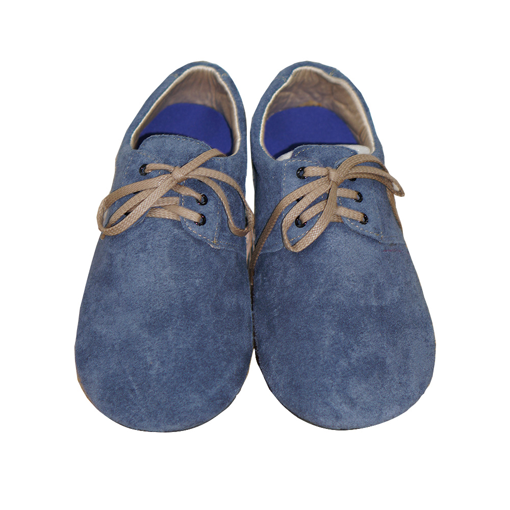 Giày Đá Cầu Mỏ Vịt