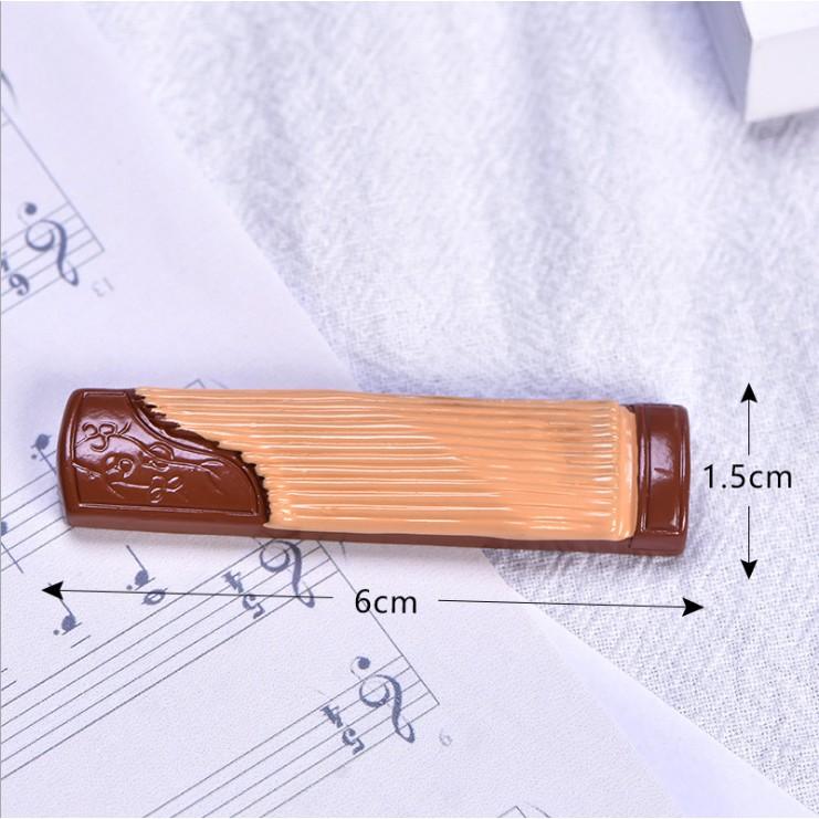 Mô hình các loại nhạc cụ cổ điển và hiện đại dùng trang trí tiểu cảnh, nhà búp bê, terrarium, DIY