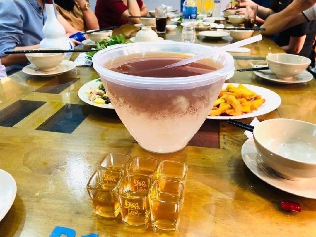 Bộ Bát Ướp Rượu Lạnh Đa Năng Tiện Lợi , Gồm 1 Bát Đựng Rượu , 1 Bát Đựng Đá , 1 Gáo Múc Rượu - CH Hương Thị Miễn Phí Vận Chuyển