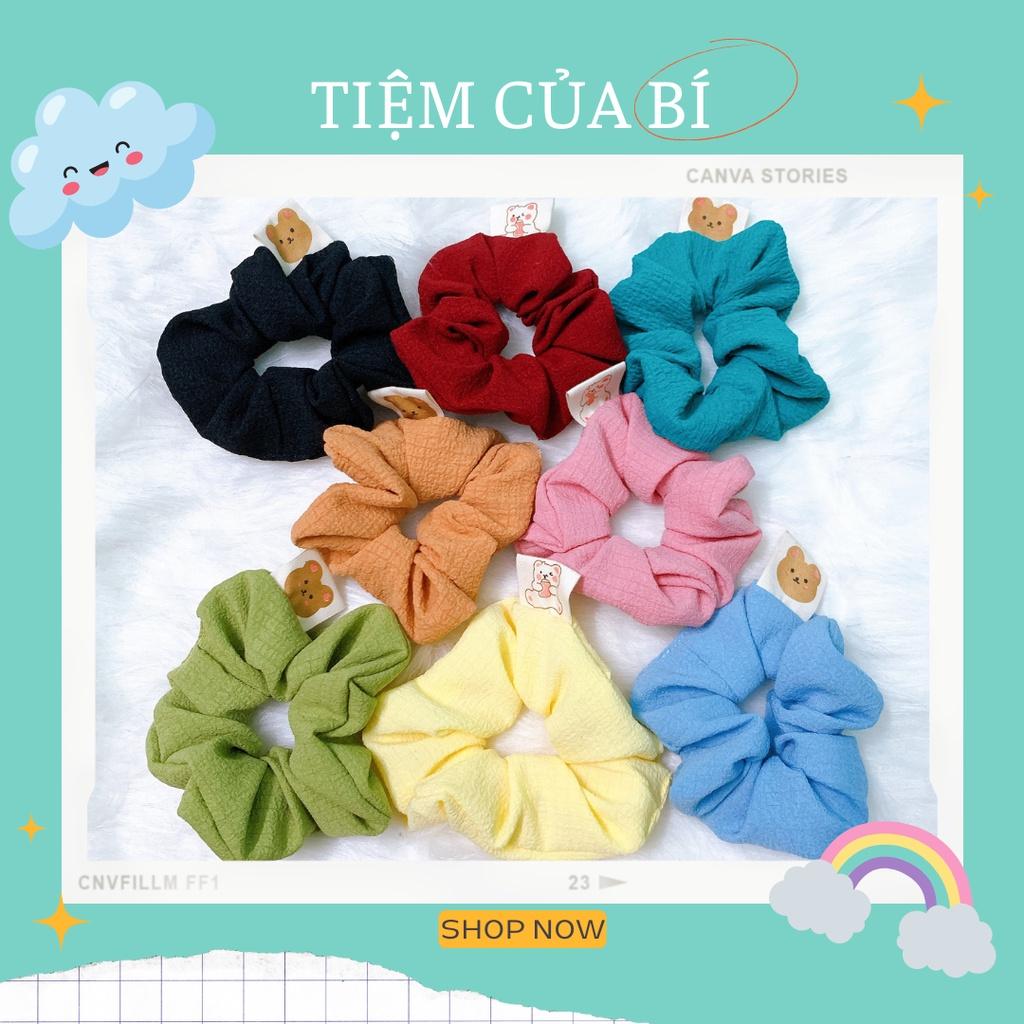 Scrunchies dây cột tóc vải xô đũi phồng có tag gấu xinh xắn nhiều màu dành cho bạn gái