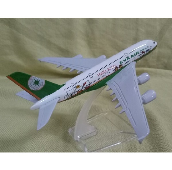 Mô hình máy bay A380 Eva Air - Hello Kitty Green 16cm